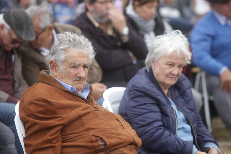 Ex Presidente José Mujica y Vicepresidente Lucía Topolansky