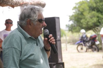 Foto Mujica